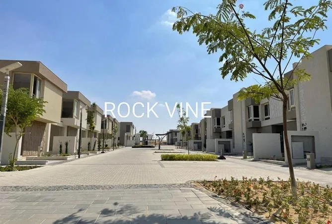 تاون هاوس 3 غرف 194 م² للبيع في Badya Palm Hills
