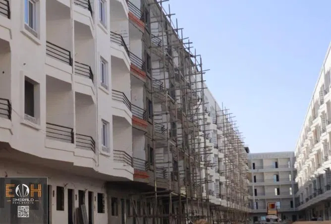 شقة غرفة 60 م² للبيع في El Kawther District