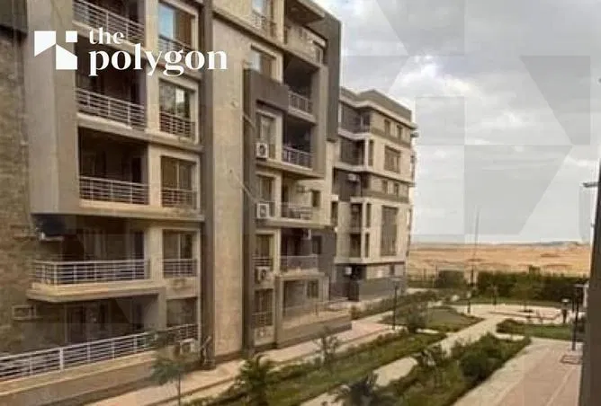 شقة 3 غرف 190 م² للبيع في كومباوند جامعة القاهرة