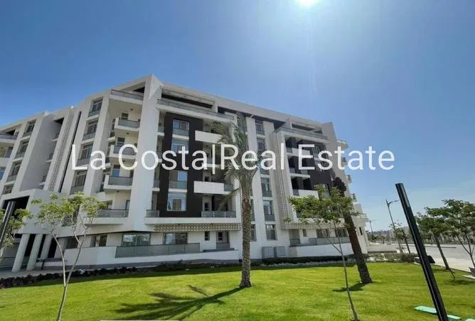 3-bedroom apartment 126 m² for sale in Al Maqsad