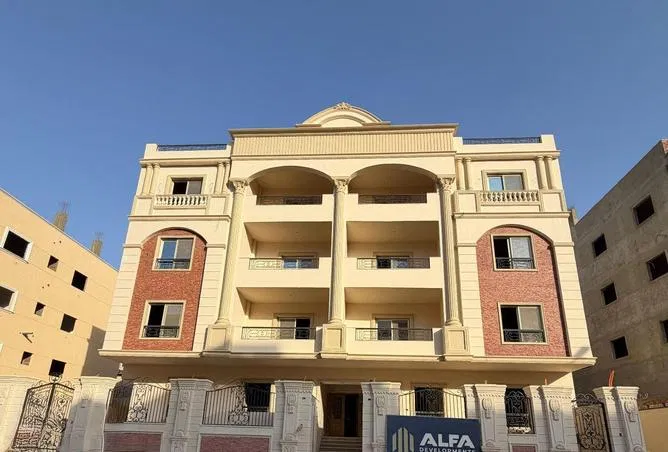 3-bedroom apartment 167 m² for sale in Al Andalus District