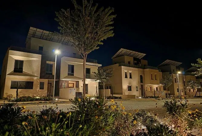 3-bedroom townhouse 197 m² for sale in Karmell
