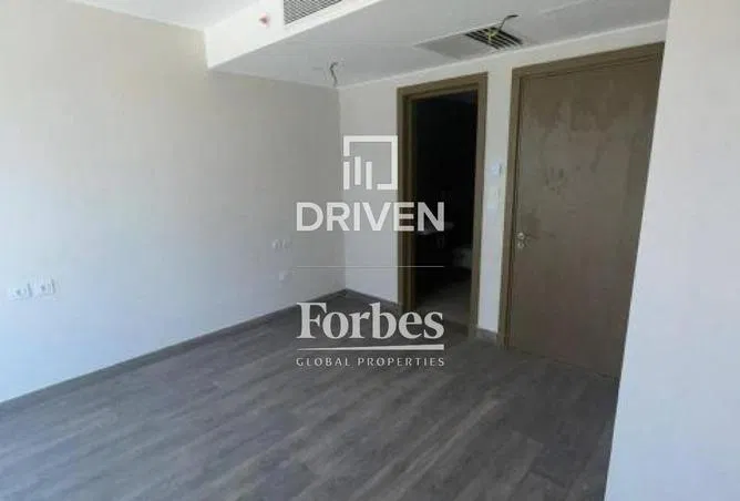 Apartment 57 m² for sale in Park Side Residence