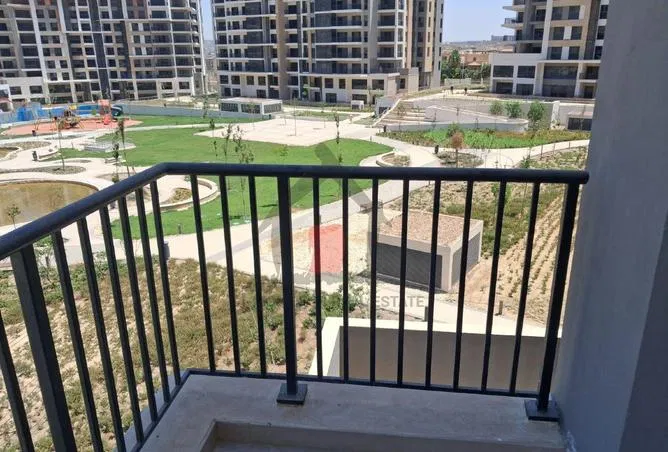 3-bedroom apartment 155 m² for sale in Zed West