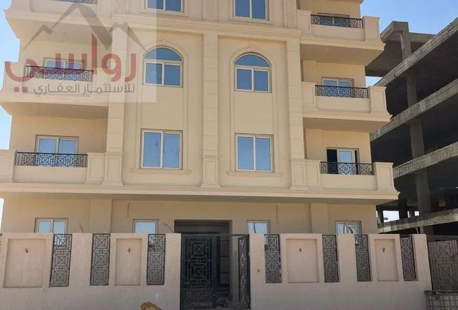شقة 4 غرف 250 م² للبيع في Bait Alwatan