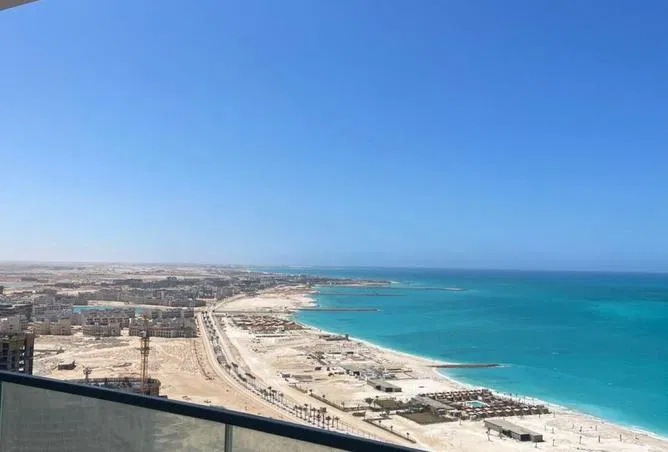 2-bedroom apartment 84 m² for sale in The Gate Towers