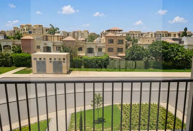 شقة 4 غرف 207 م² للبيع في اشجار سيتي، Garden Gate