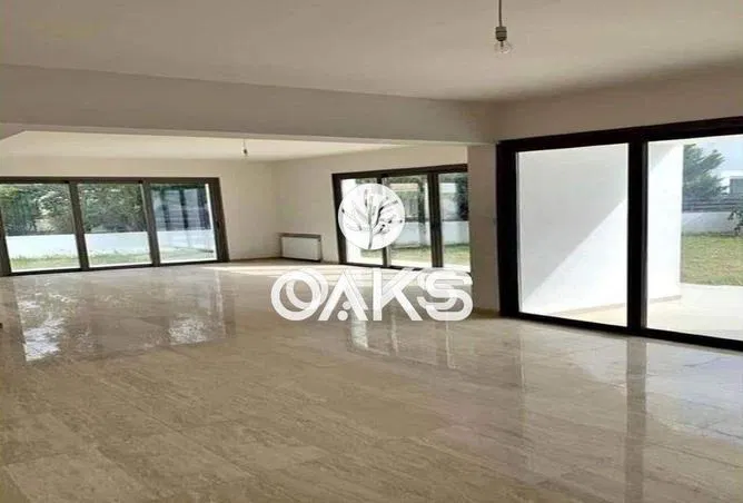 3-bedroom apartment 164 m² for sale in El Patio Oro