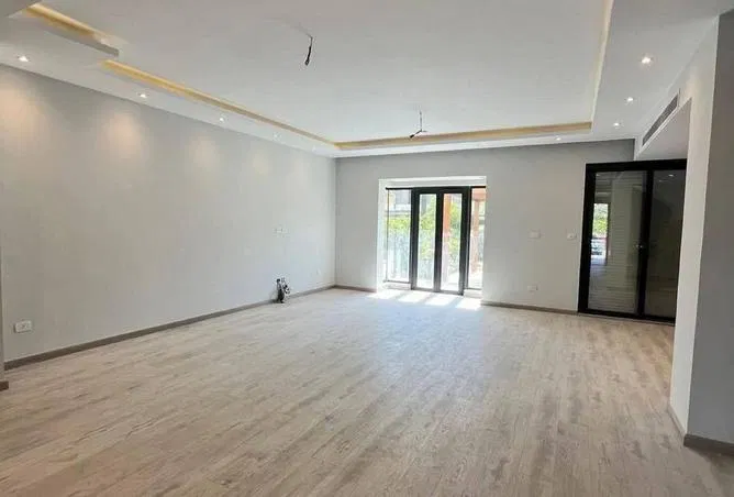 3-bedroom apartment 150 m² for sale in De Joya 2