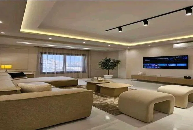 فيلا 3 غرف 220 م² للبيع في Mountain View Chill Out Park