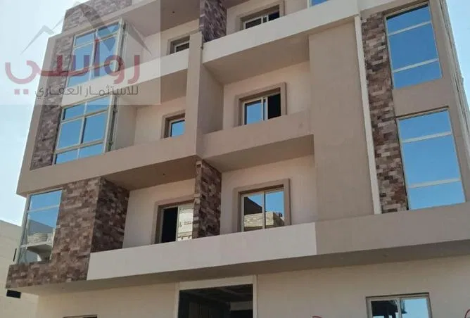 4-bedroom duplex 260 m² for sale in Bait Alwatan