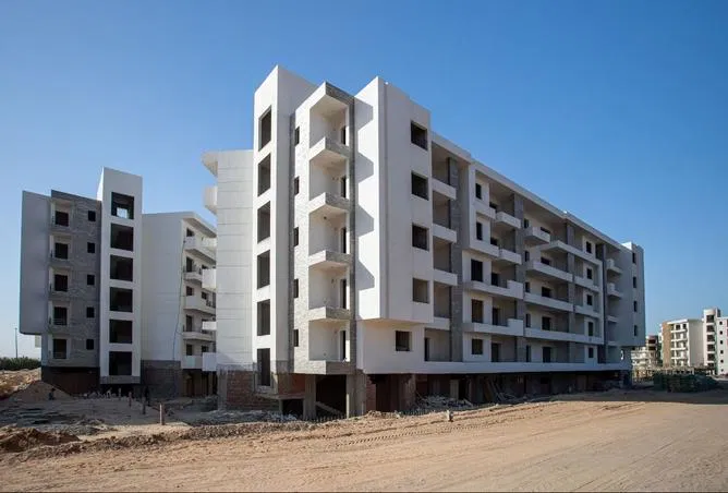 2-bedroom apartment 107 m² for sale in Al Hambra Waterfalls