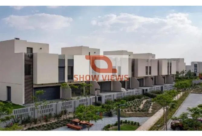 2-bedroom apartment 125 m² for sale in Al Burouj Compound