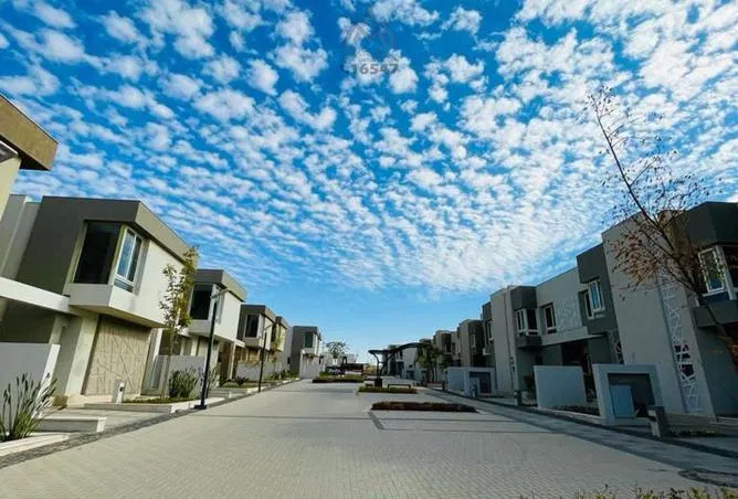 شقة غرفتين 130 م² للبيع في Badya Palm Hills