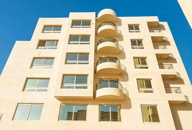2-bedroom apartment 97 m² for sale in Al Hambra Waterfalls