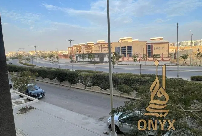 3-bedroom apartment 150 m² for sale in Al Maqsad