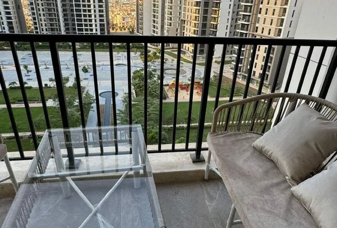شقة غرفتين 129 م² للبيع في Park Side Residence