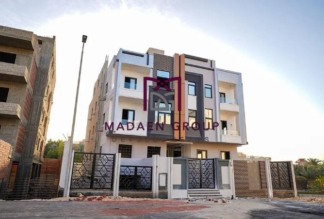 شقة 3 غرف 170 م² للبيع في Touristic Zone 4