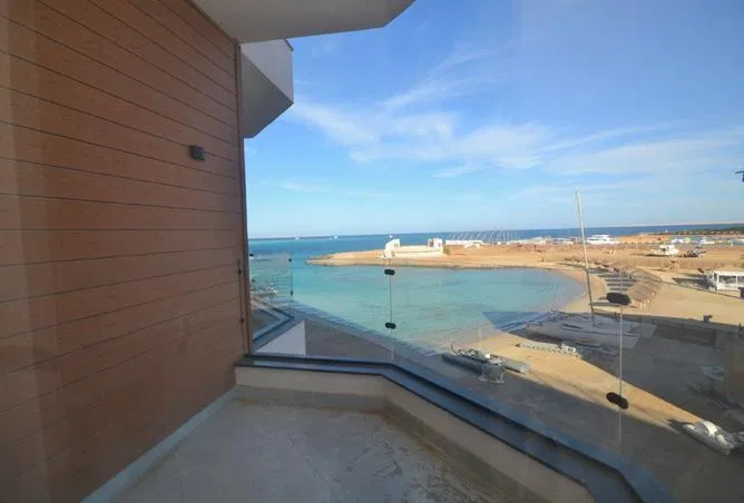 1-bedroom apartment 54 m² for sale in Storia Del Mare
