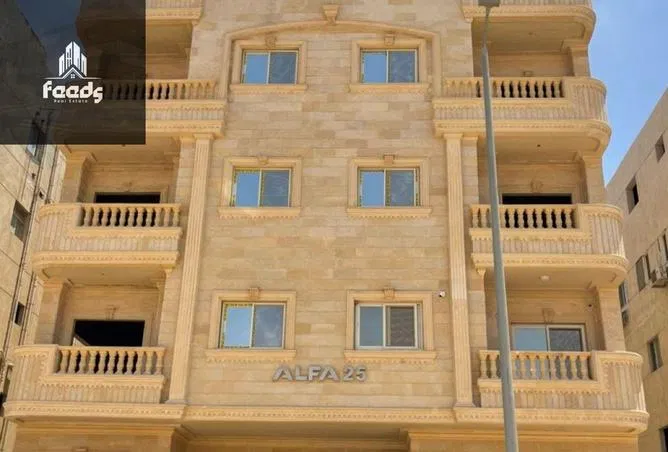 3-bedroom apartment 180 m² for sale in Al Andalus District