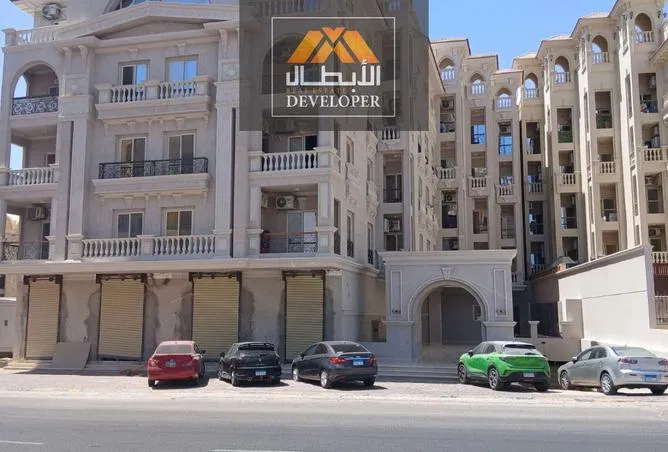 2-bedroom apartment 135 m² for sale in El Hadaba District