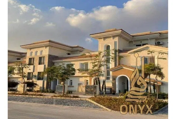 3-bedroom apartment 135 m² for sale in Al Maqsad