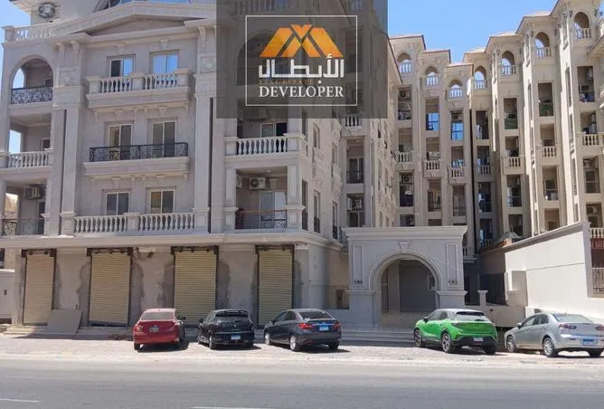 2-bedroom apartment 135 m² for sale in El Hadaba District