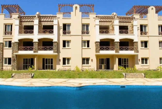 2-bedroom chalet 100 m² for sale in Blue Blue