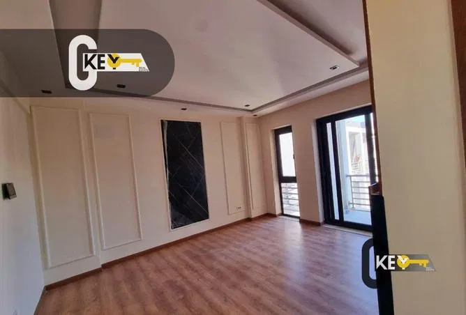 2-bedroom apartment 77 m² for sale in B8