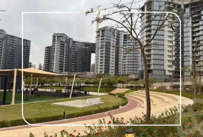 Apartment 76 m² for sale in Park Side Residence