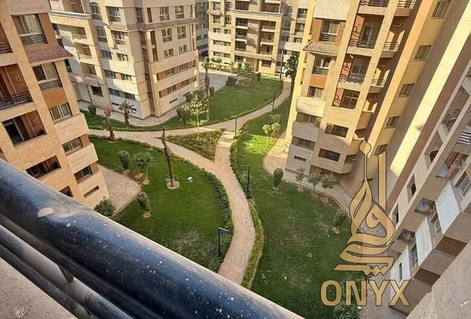 3-bedroom apartment 169 m² for sale in Al Maqsad