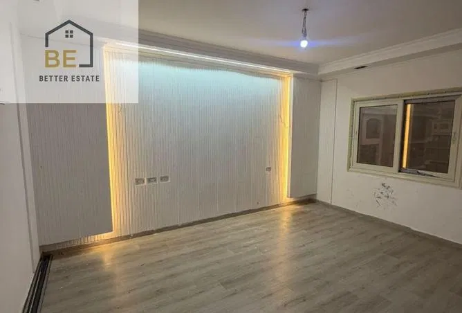 3-bedroom apartment 168 m² for sale in Al Maqsad