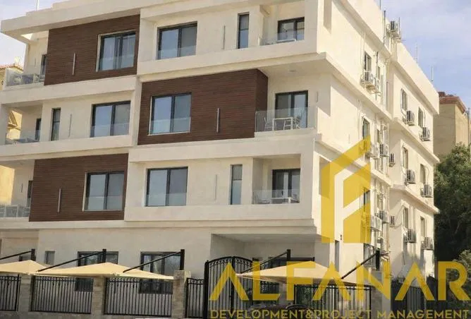 4-bedroom apartment 220 m² for sale in Bait Alwatan