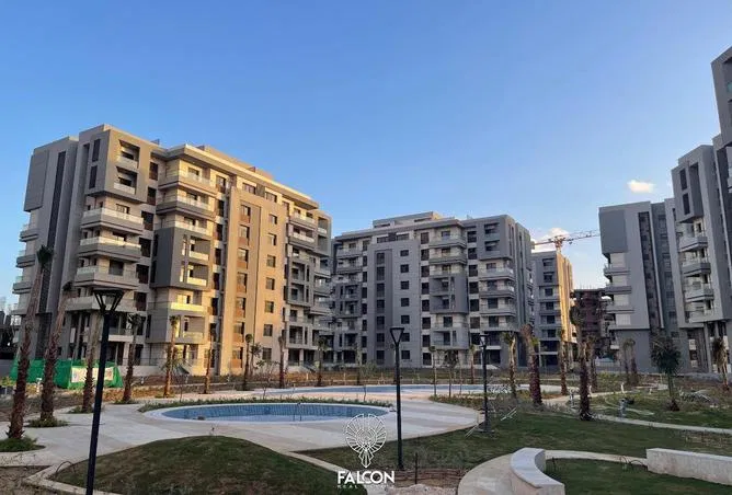 شقة 3 غرف 139 م² للبيع في بلو فيرت، Bleu Vert