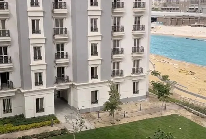 Apartment 67 m² for sale in Latin District