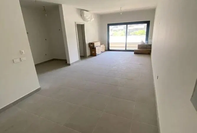 شقة غرفتين 125 م² للبيع في Al Burouj Compound