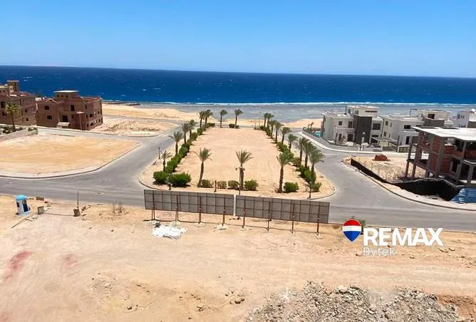 hotel_apartment 54 م² للبيع في Sahl Hasheesh Resort