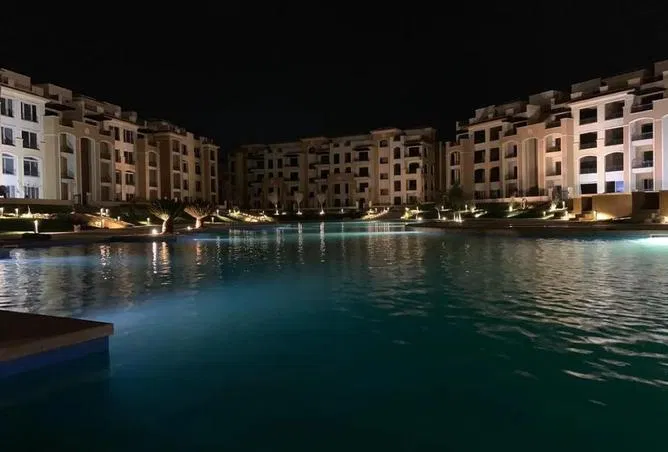 شاليه 3 غرف 135 م² للبيع في جبال السخنة، Jebal El Sokhna