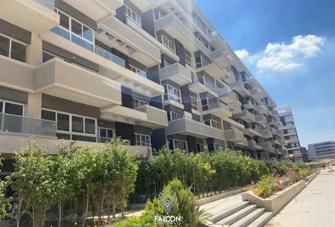 3-bedroom apartment 194 m² for sale in Al Maqsad