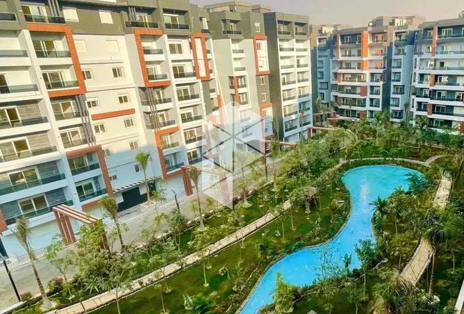 3-bedroom apartment 185 m² for sale in R7