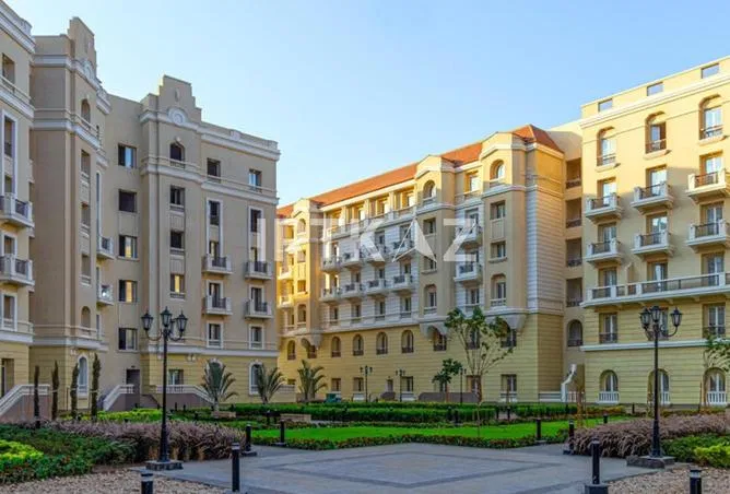 2-bedroom apartment 124 m² for sale in New Garden City