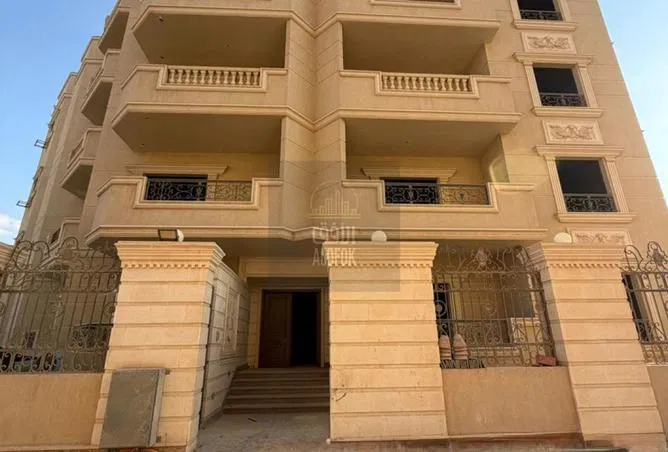 شقة 3 غرف 210 م² للبيع في Al Andalus Buildings