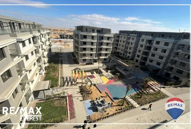 2-bedroom penthouse 130 m² for sale in Badya Palm Hills