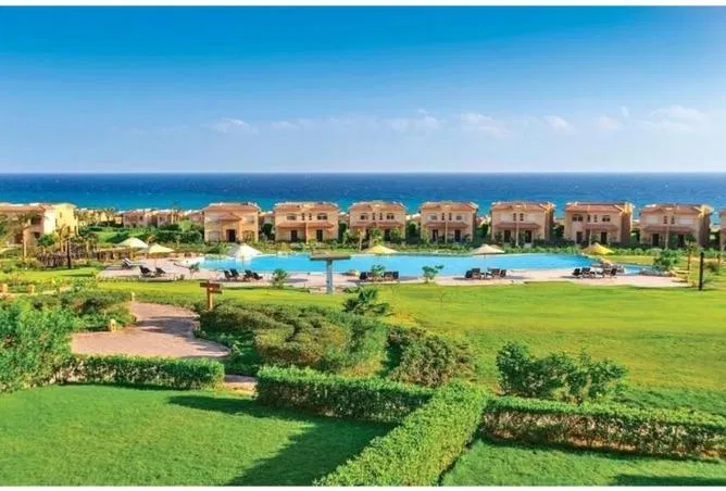 2-bedroom chalet 116 m² for sale in Telal Al Sokhna