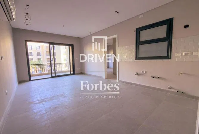 1-bedroom apartment 75 m² for sale in Village West