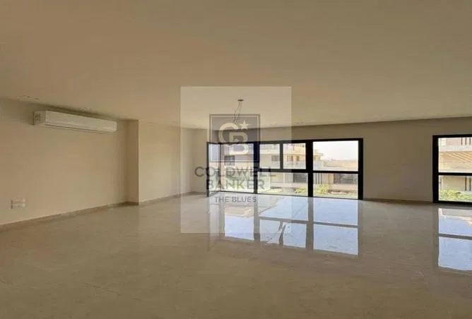 3-bedroom apartment 225 m² for sale in Villette