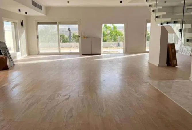 5-bedroom villa 525 m² for sale in Dream Land, Dream Land St.