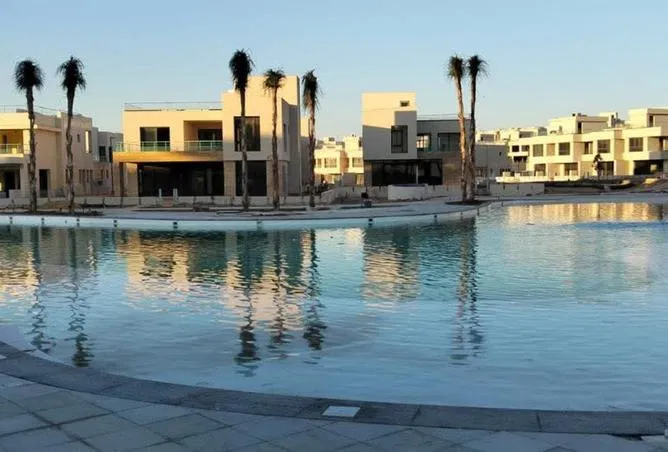 3-bedroom chalet 184 m² for sale in Cali Coast
