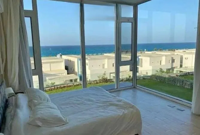 1-bedroom chalet 74 m² for sale in Silver Sands