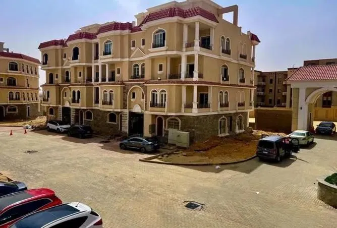 شقة 3 غرف 272 م² للبيع في Waslet Dahshur Road